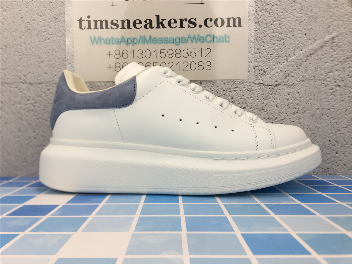 ALEXANDER MCQUEEN DREAM BLUE Oversized Sneakers 553770WHGP79048